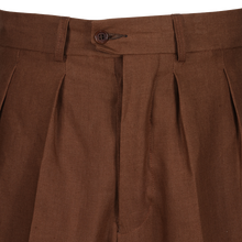 Pleated trouser made in England