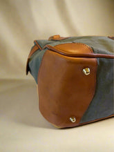 Leather trimmed kit bag